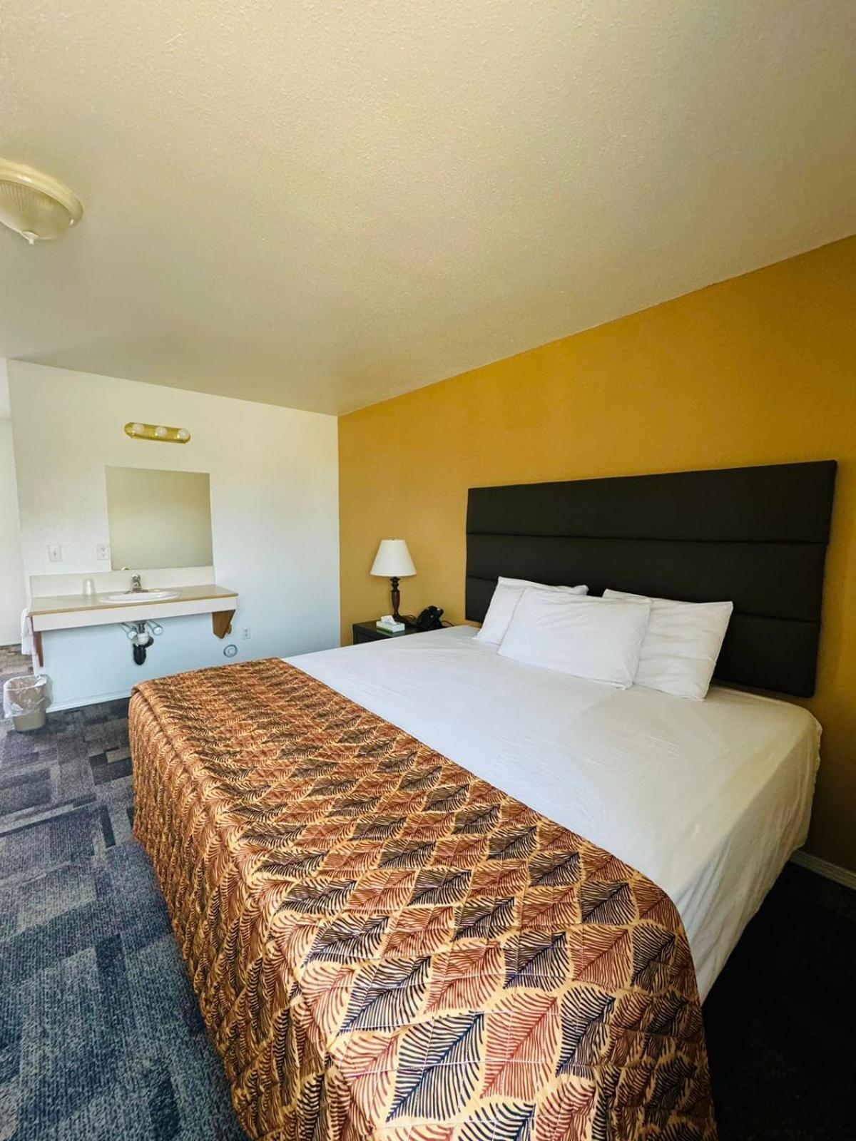 Americas Best Value Inn 살몬 외부 사진