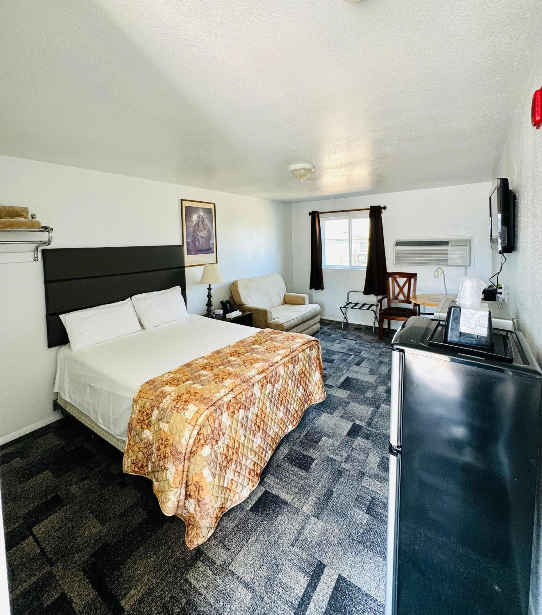 Americas Best Value Inn 살몬 외부 사진